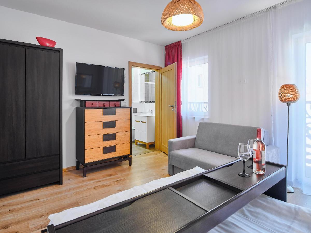 Villa Leba Pokoje & Apartamenty エクステリア 写真
